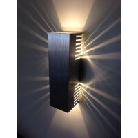 SpiceLED Wandleuchte | ShineLED-6 | Schalter | 2x3W Warmweiß | hell silbernes Gehäuse | Schatteneffekt | High-Power Wandlampe