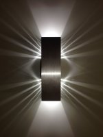 SpiceLED Wandleuchte | ShineLED-6 | Schalter | 2x3W Weiß | hell silbernes Gehäuse | Schatteneffekt | High-Power LED Wandlampe dimmbar